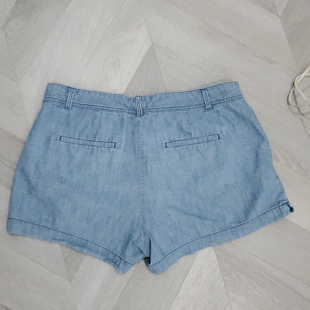 GAP Blue Chambray City Shorts 100% Cotton, Size 12 - Picture 4 of 5